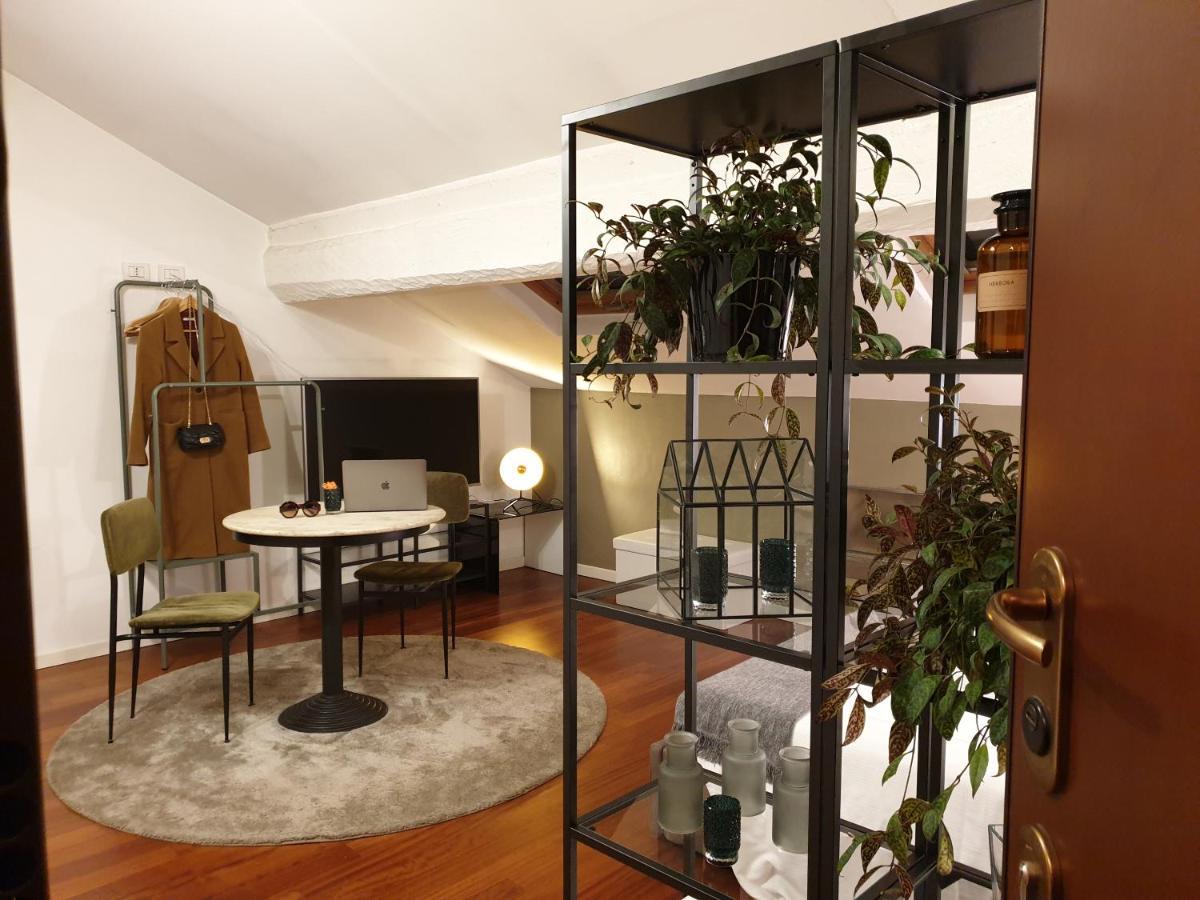 Apartment Vico - Corso 11 *